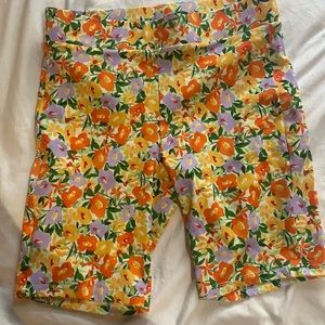 Zara floral print biker shorts